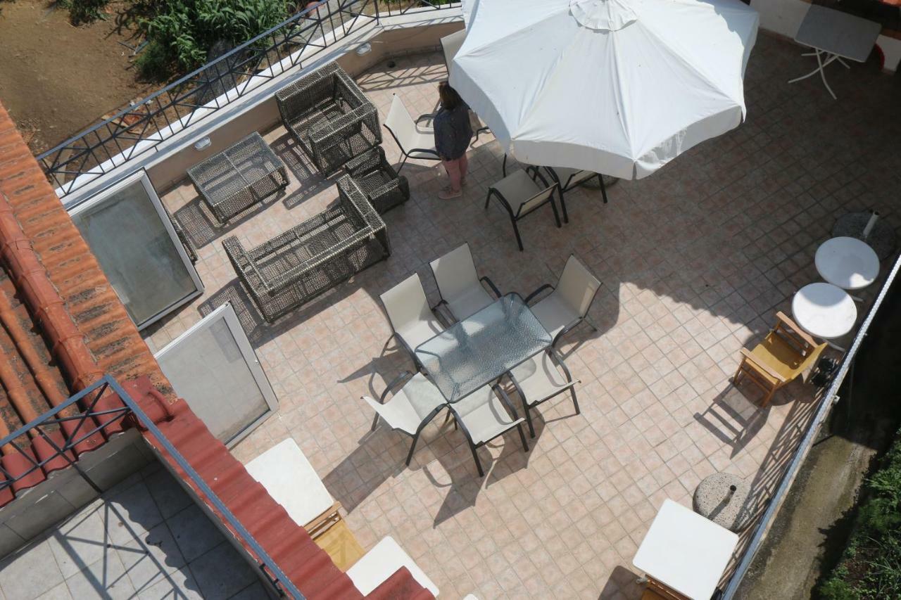 Hotel Christina - Happy Days Karítsa 外观 照片